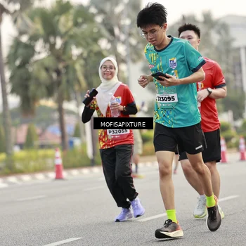Runner Photo 5897132