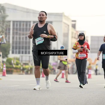 Runner Photo 5897210