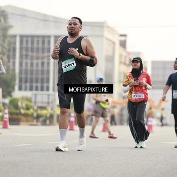 Runner Photo 5897214