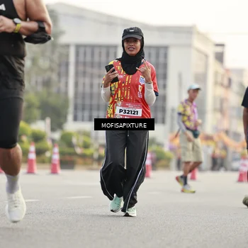 Runner Photo 5897245