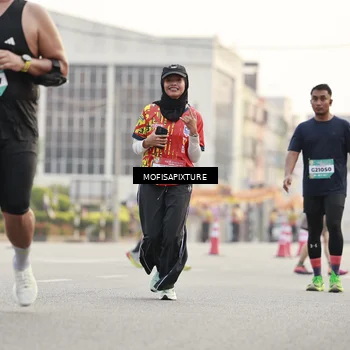 Runner Photo 5897246