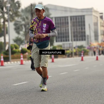 Runner Photo 5897309