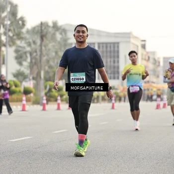 Runner Photo 5897317
