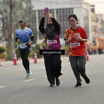 Runner Photo 5897338