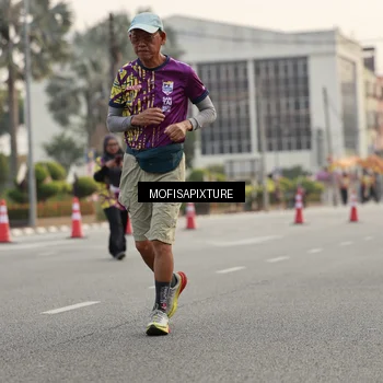 Runner Photo 5897347