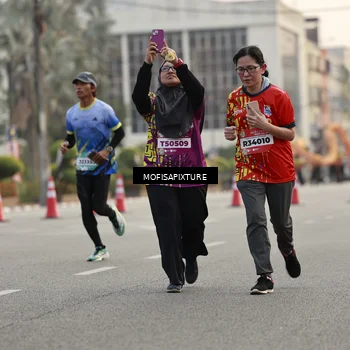 Runner Photo 5897351
