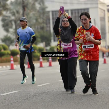 Runner Photo 5897352