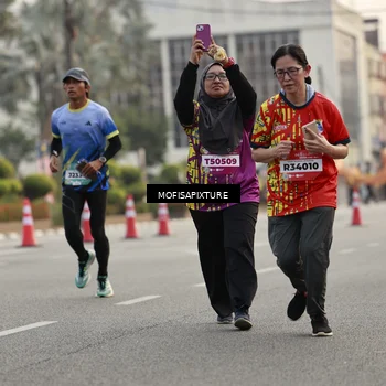 Runner Photo 5897354