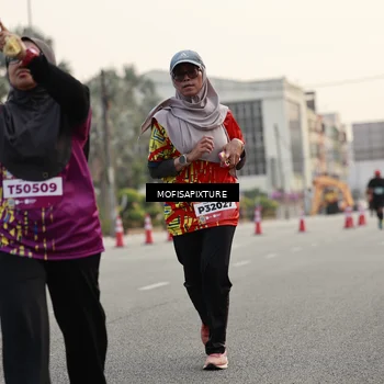 Runner Photo 5897395