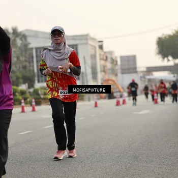 Runner Photo 5897411