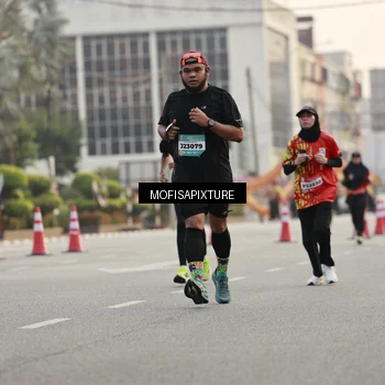 Runner Photo 5897426