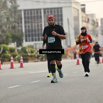 Runner Photo 5897449