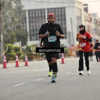 Runner Photo 5897458