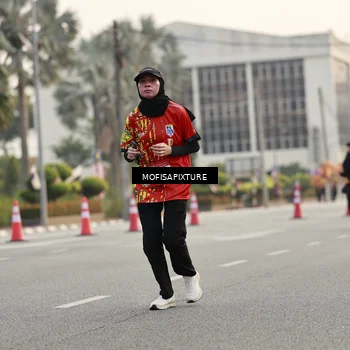 Runner Photo 5897472
