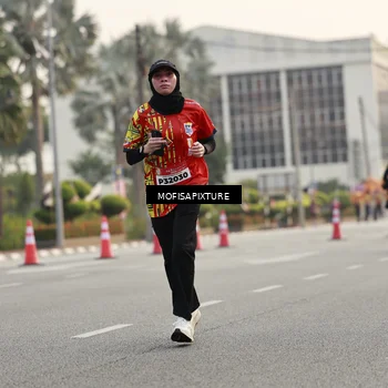 Runner Photo 5897473