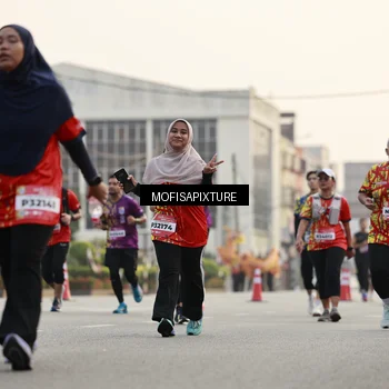Runner Photo 5897501