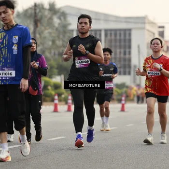 Runner Photo 5897599