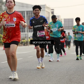 Runner Photo 5897625
