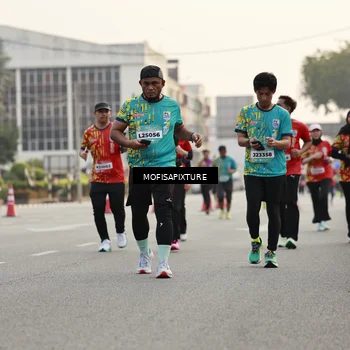Runner Photo 5897643