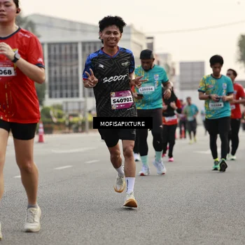 Runner Photo 5897653