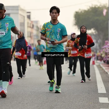 Runner Photo 5897659