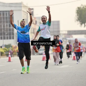 Runner Photo 5897733