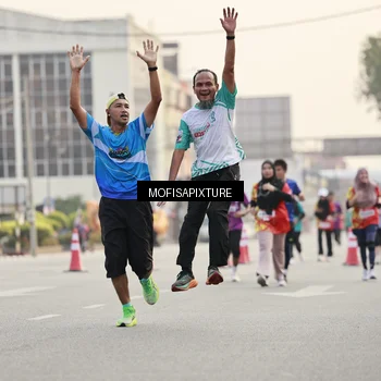 Runner Photo 5897735