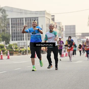 Runner Photo 5897744