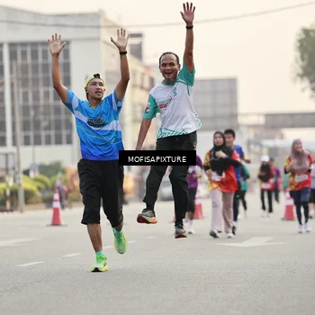 Runner Photo 5897745