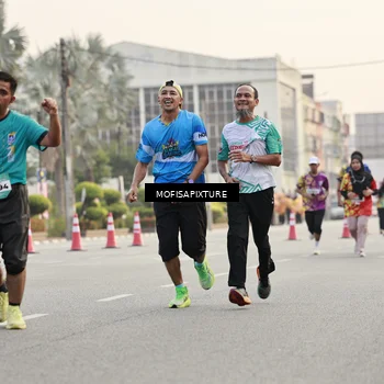 Runner Photo 5897749