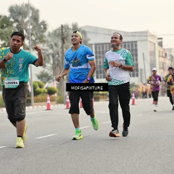 Runner Photo 5897757