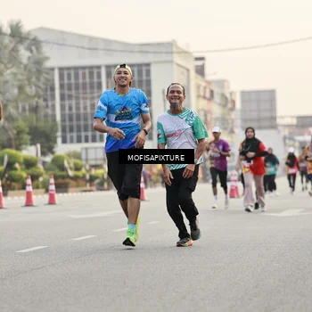 Runner Photo 5897758