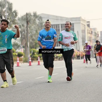 Runner Photo 5897759