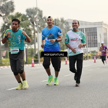 Runner Photo 5897764