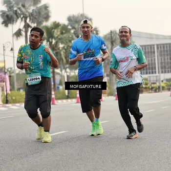 Runner Photo 5897770