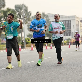 Runner Photo 5897775
