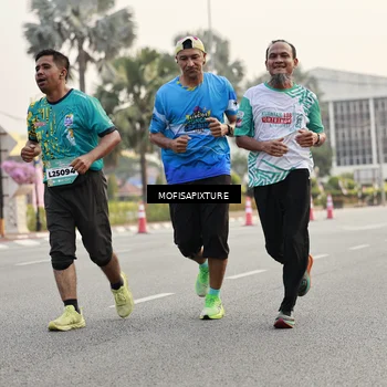 Runner Photo 5897800