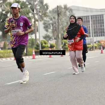 Runner Photo 5897816