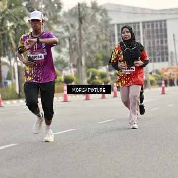 Runner Photo 5897823