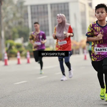 Runner Photo 5897830