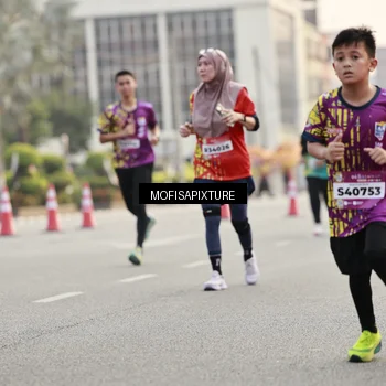 Runner Photo 5897833