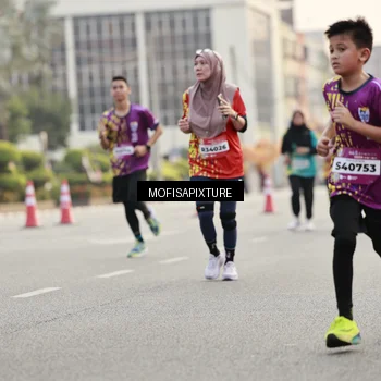 Runner Photo 5897835