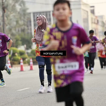 Runner Photo 5897853
