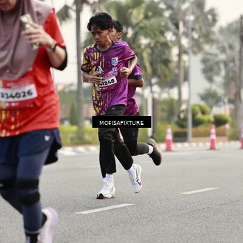 Runner Photo 5897856