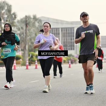 Runner Photo 5897864