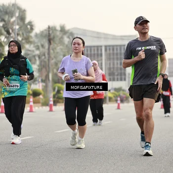 Runner Photo 5897869