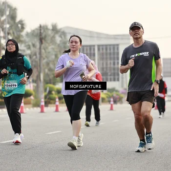 Runner Photo 5897877