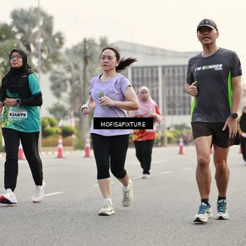 Runner Photo 5897879