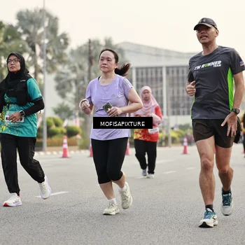 Runner Photo 5897880