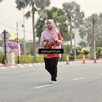 Runner Photo 5897888